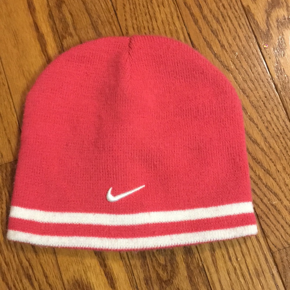 Nike youth size 7-16 pink and white hat